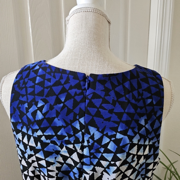 Vince Camuto Blue Gradient Halter Maxi Sundress - Picture 15 of 16